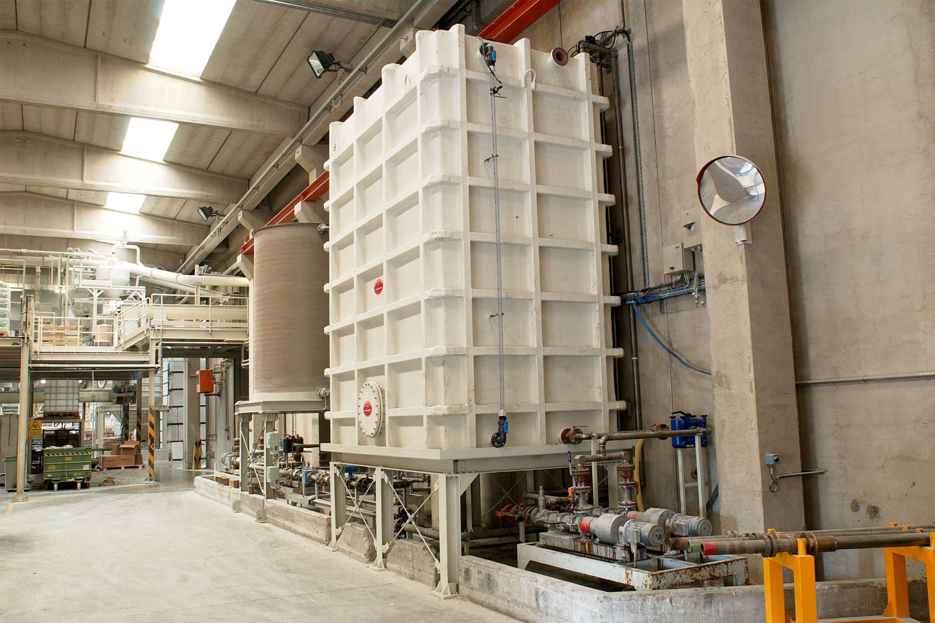 Parallelepipedi-in-vetroresina