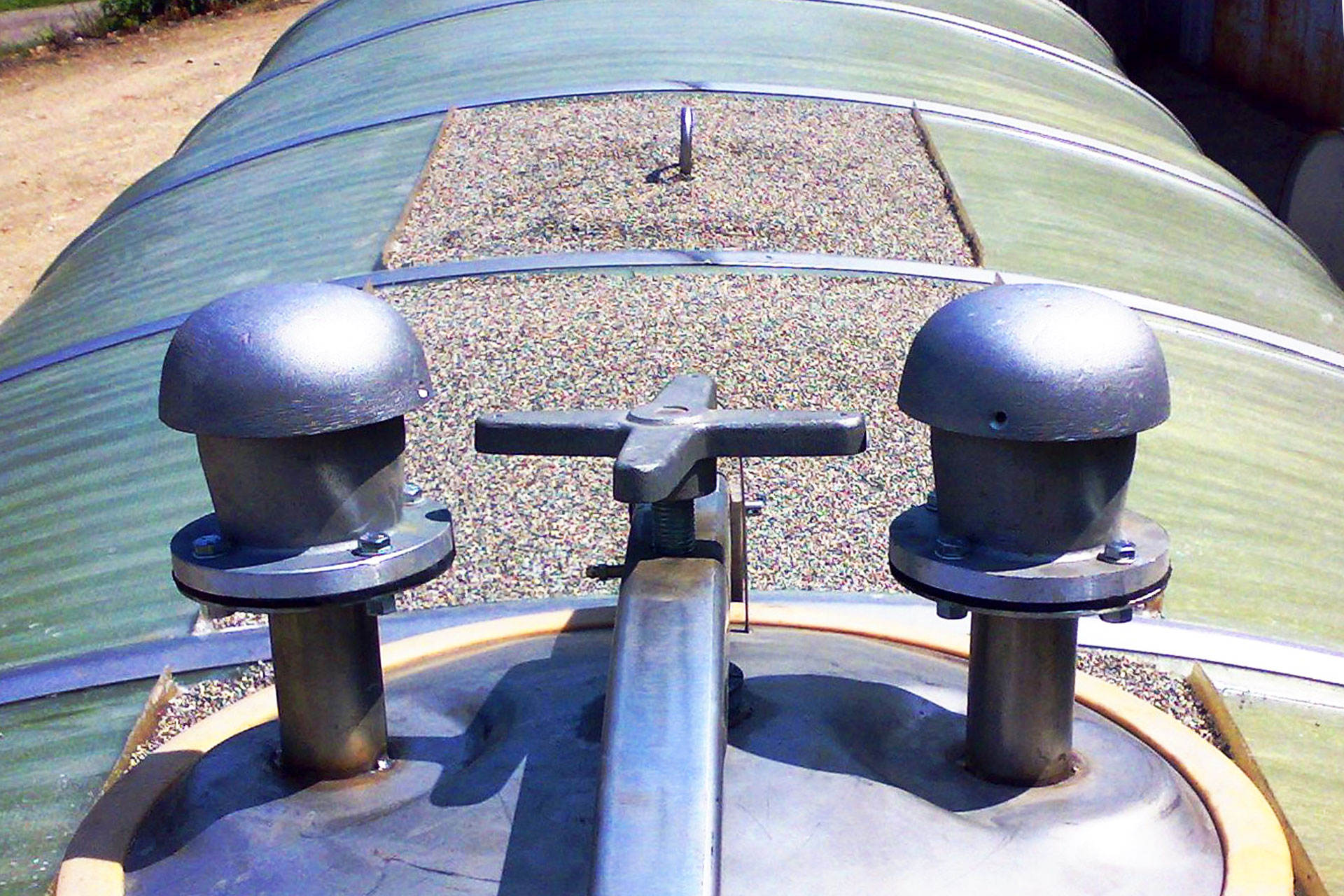 serbatoi-in-vetroresina-per-trasporti